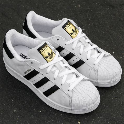 adidas superstar womens cheap|superstar female version Adidas.